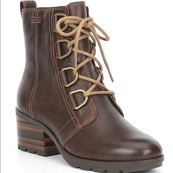 sorel cate lace up boot